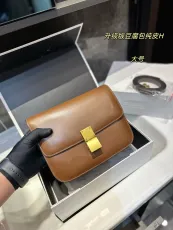 セリーヌバッグCELINE 2023新作 豆腐パン
