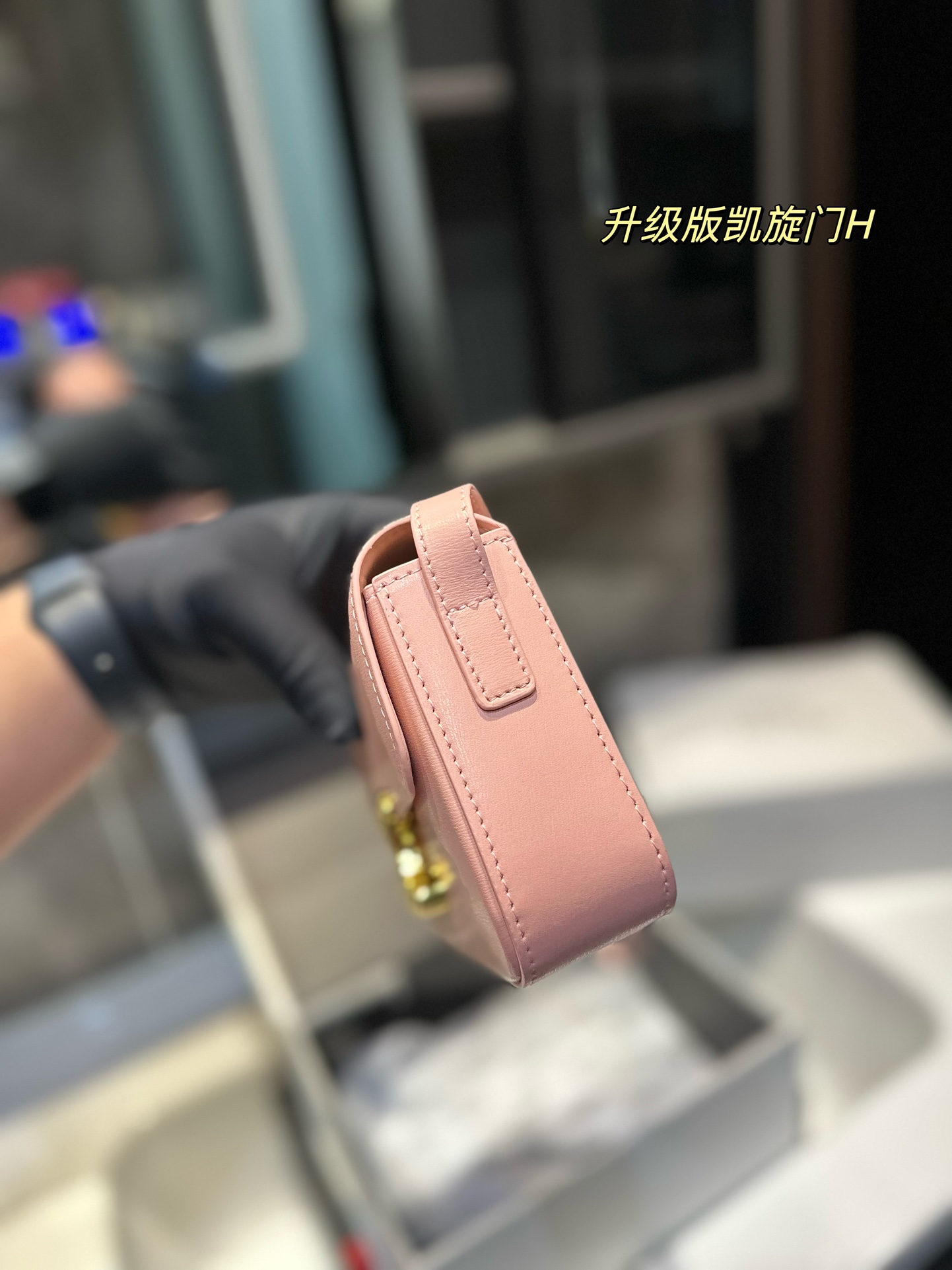 セリーヌバッグCELINE 2023年新作 アンダーアームバッグ
