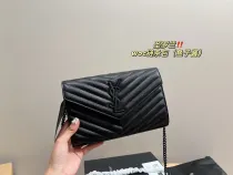 サンローランバッグYves Saint Laurent 2023年新作 エンベロープバッグ