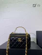シャネルバッグCHANEL 2023年新作 ハンドルロングボックスバッグ