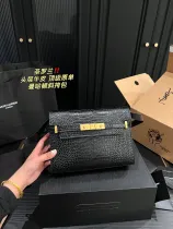 サンローランバッグYves Saint Laurent 2023年新作 マンハッタンバッグ