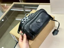 プラダバッグPRADA 2023 新作 メッセンジャーバッグ