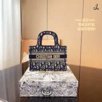ディオールバッグDIOR 2023新作 ケリーバッグ