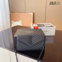 サンローランバッグYves Saint Laurent 2023新作 チェーンバッグ