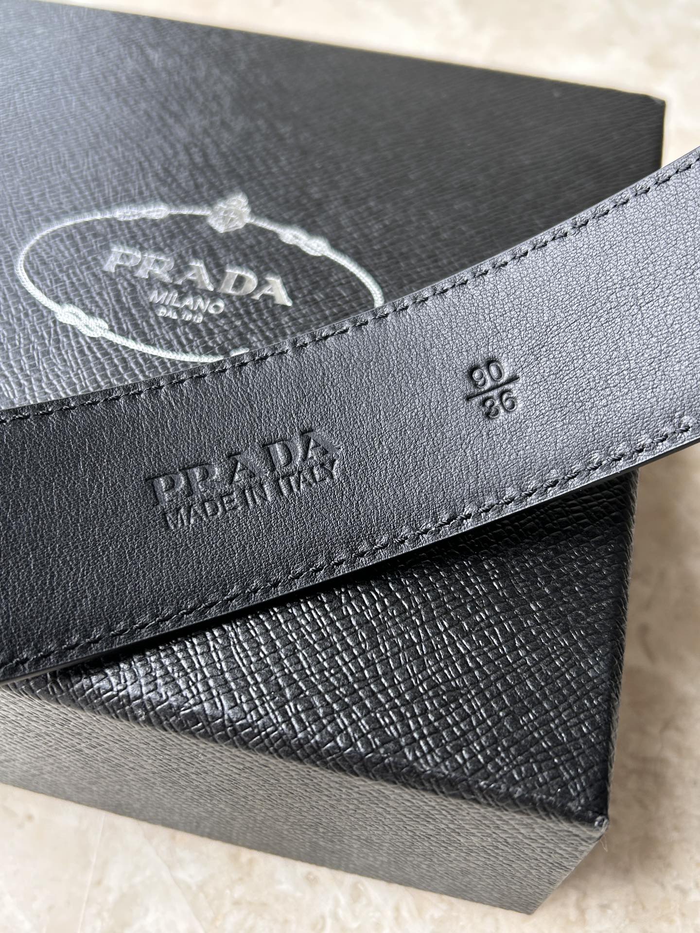 プラダベルトPRADA 2023 新作 メンズ ビジネスカジュアル ベルト