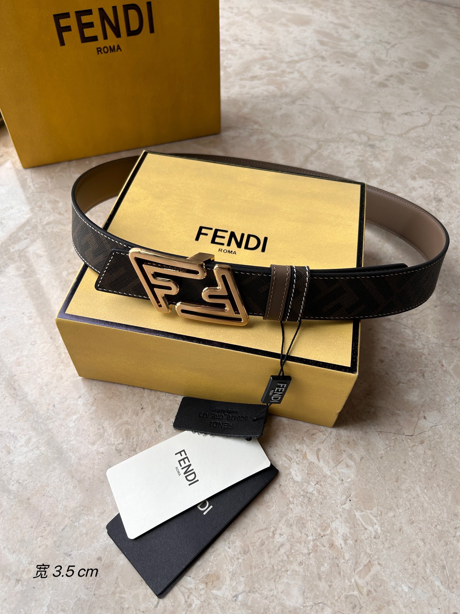 フェンディベルトFENDI 2023新作 メンズ カジュアル リバーシブル