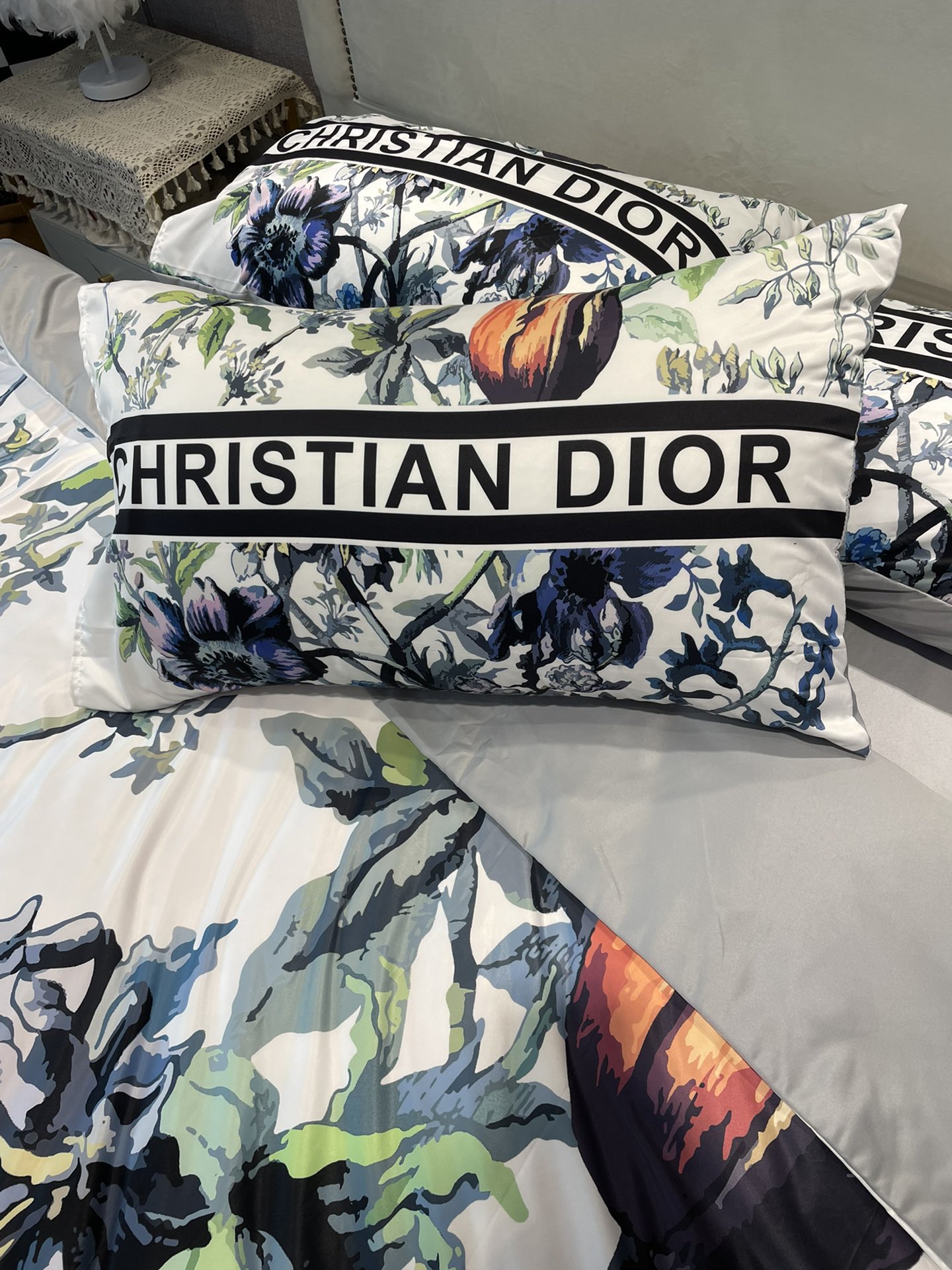 ディオール寝具DIOR 2023新作 掛け布団カバー 敷布団カバー 枕カバー 4