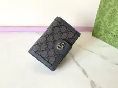 グッチ財布GUCCI 2023年新作 高品質 732755 パスポートホルダー