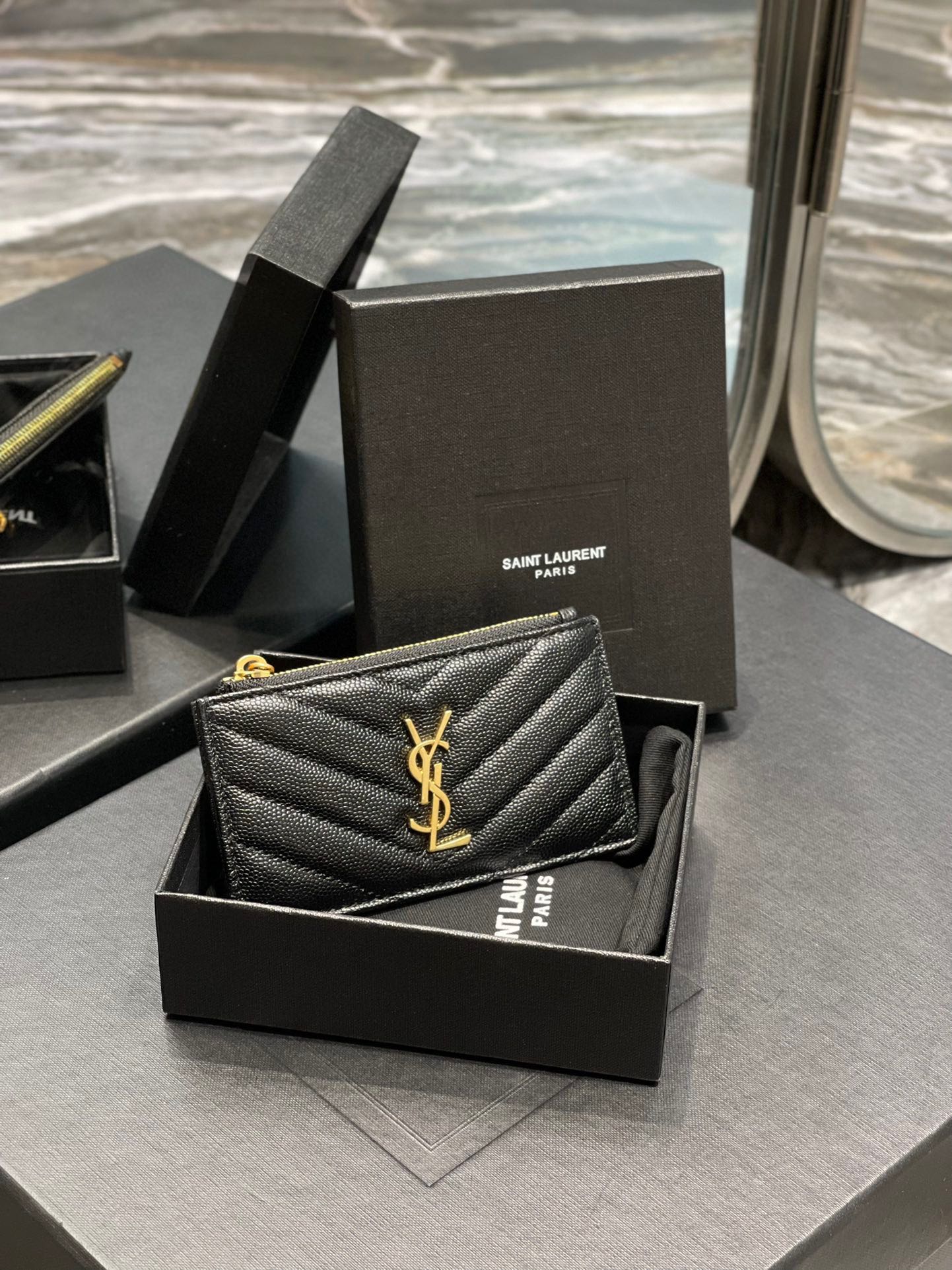 サンローラン財布Yves Saint Laurent 2023年新作 高級長財布