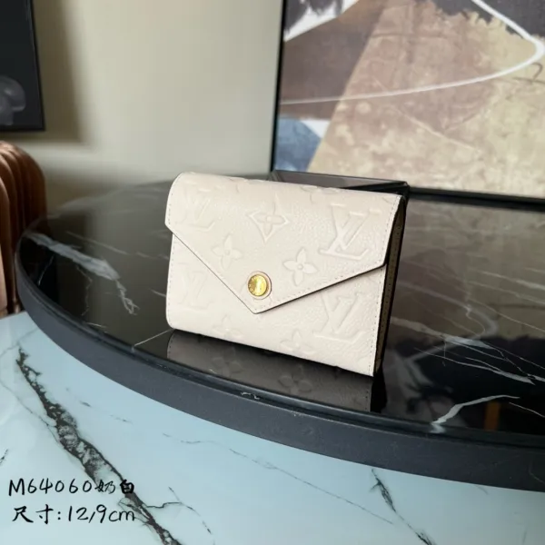 ルイヴィトン財布LOUIS VUITTON 2023年新作 高品質 M64060 ミルクホワイト 長財布
