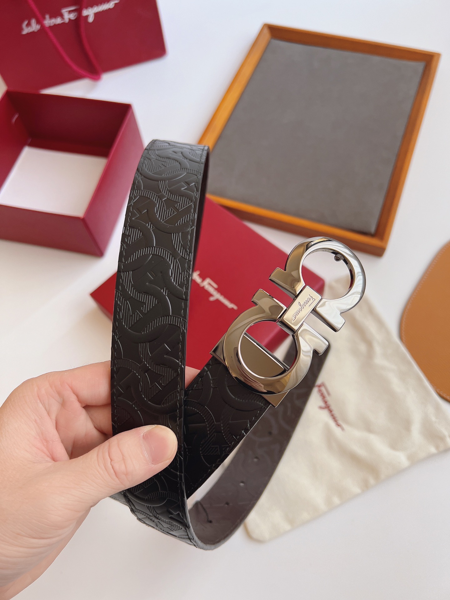 フェラガモベルトFerragamo 2023年新作 ワークベルト