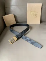 バーバリーベルトBURBERRY 2023新作 リバーシブルカジュアルベルト