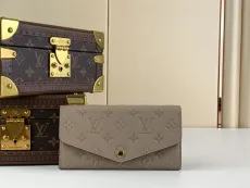 ルイヴィトン財布LOUIS VUITTON 2023年新作 高品質 m82256 財布