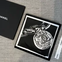 シャネルマフラーCHANEL 2023年新作 スクエアスカーフ