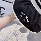 ミュウミュウ帽子Miu Miu 2023新作 空キャップ