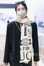 グッチマフラーGUCCI 2023年新作スカーフ