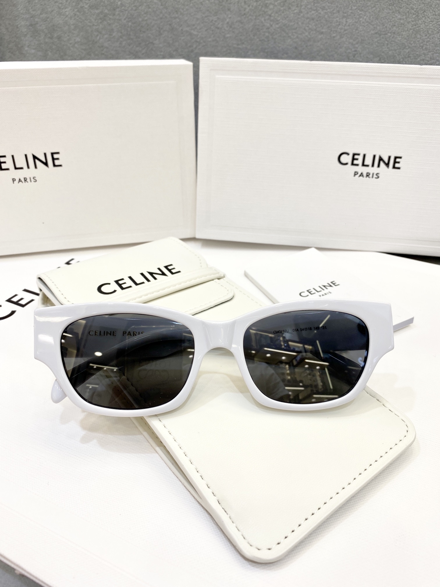 セリーヌサングラスCELINE 2023年新作サングラス