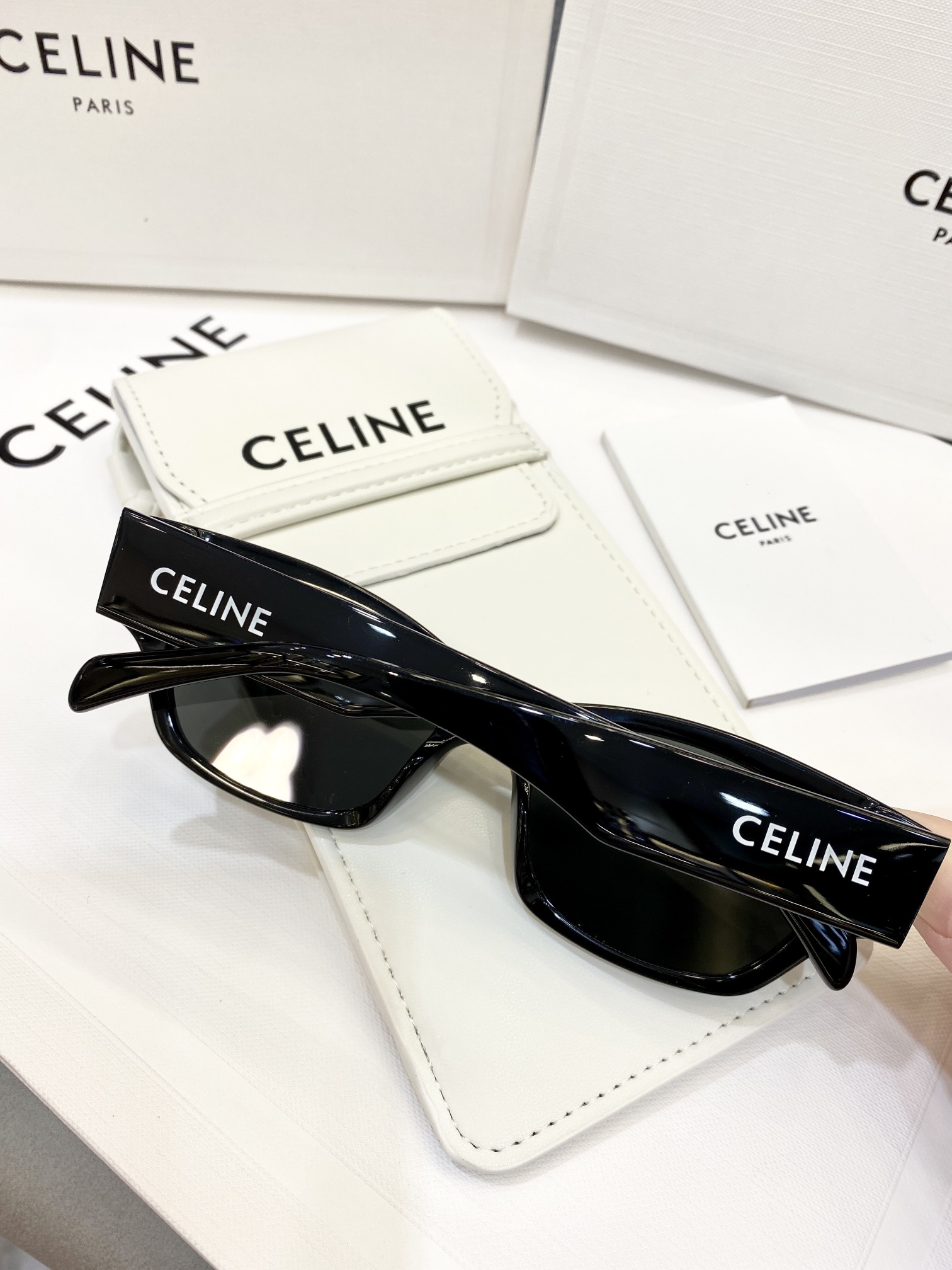 セリーヌサングラスCELINE 2023年新作サングラス