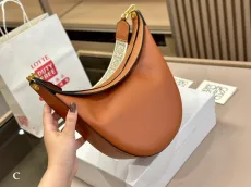 ロエベバッグLOEWE 2023年新作 アンダーアームバッグ