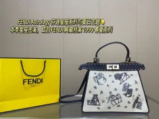 フェンディバッグFENDI 2023新作 ハンドバッグ