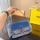 フェンディバッグFENDI 2023新作 メッセンジャーバッグ