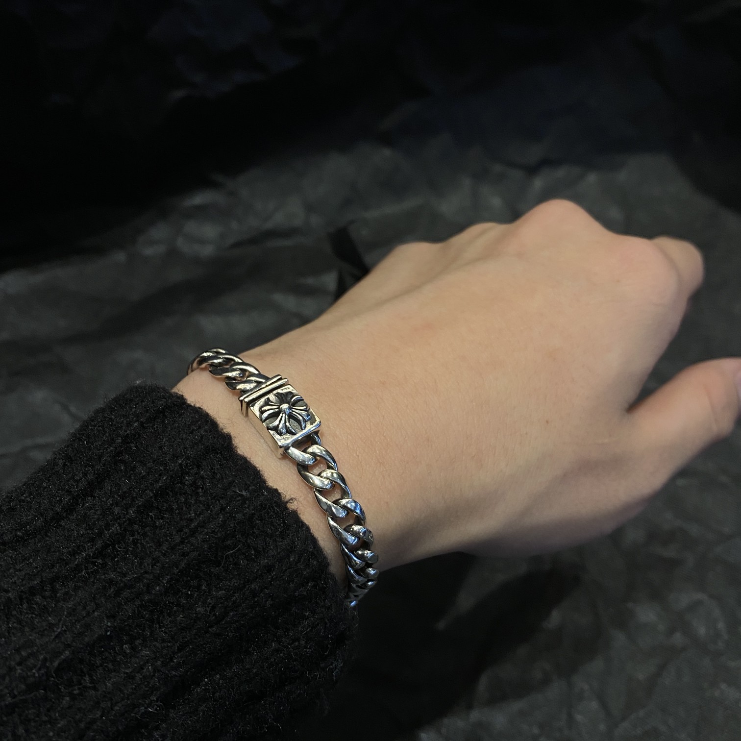 クロムハーツブレスレットCHROME HEARTS 2023年新作 スモールクロスフラワーバックル ブレスレット