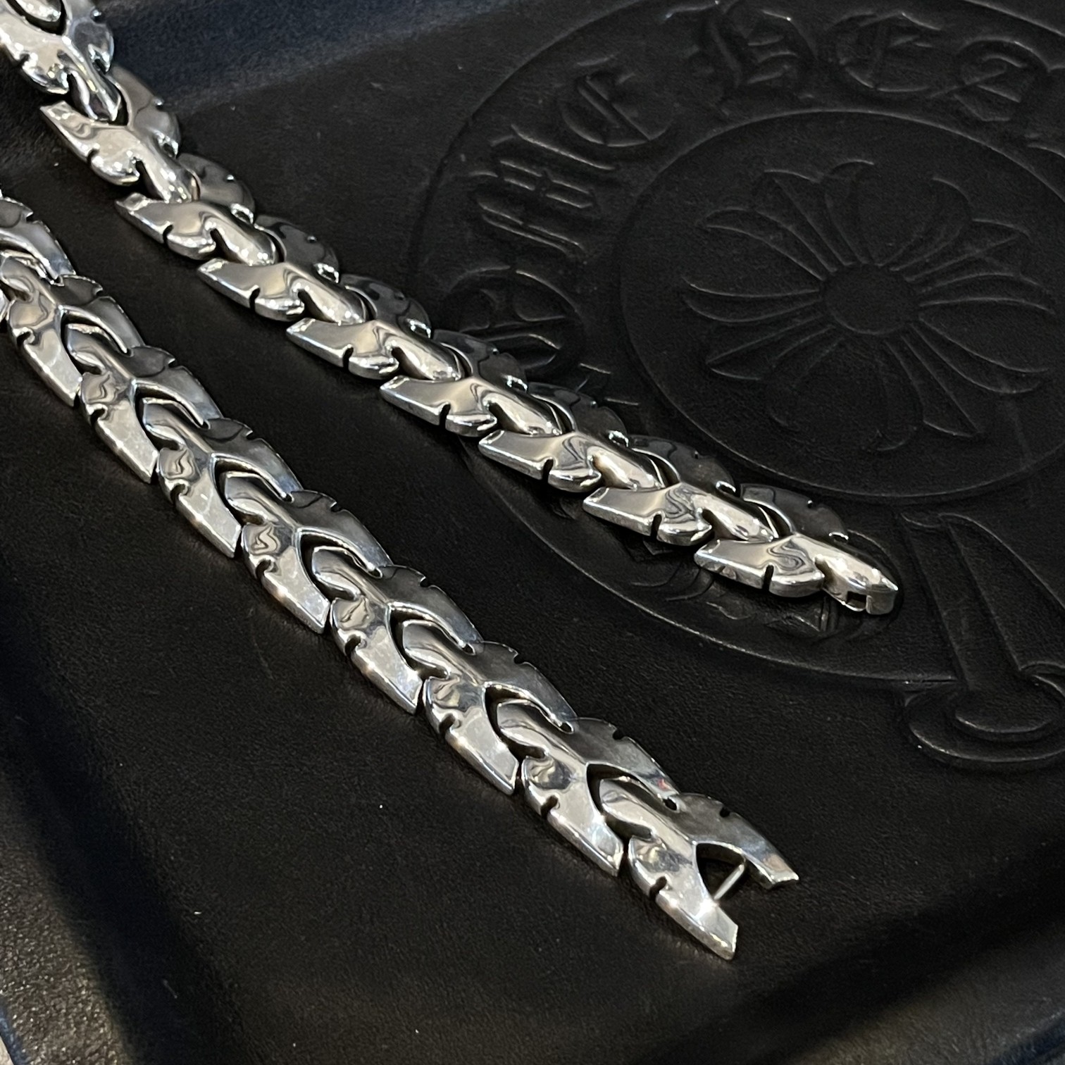 クロムハーツブレスレットCHROME HEARTS 2023年新作 フレイムトーテムブレスレット