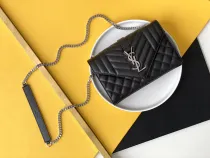サンローランバッグYves Saint Laurent 2023年新作 高品質 ENVELOPE スモール キルティング テクスチャード レザー バッグ 526286
