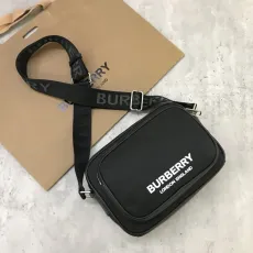 バーバリーバッグBURBERRY 2023年新作 高品質 クロスボディバッグ 900380
