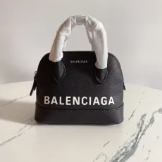 バレンシアガバッグBALENCIAGA 2023年新作 高品質 グラムシルバープリント 大文字シェルバッグ 900800