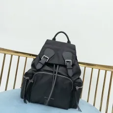 バーバリーバッグBURBERRY 2023年新作 高品質トラベルバックパック 900450