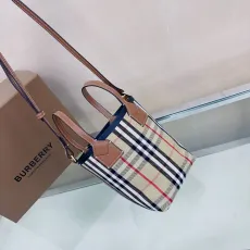 バーバリーバッグBURBERRY 2023年新作 高品質 トートバッグ 900420