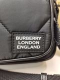 バーバリーバッグBURBERRY 2023年新作 高品質刺繍メッセンジャーバッグ 900450