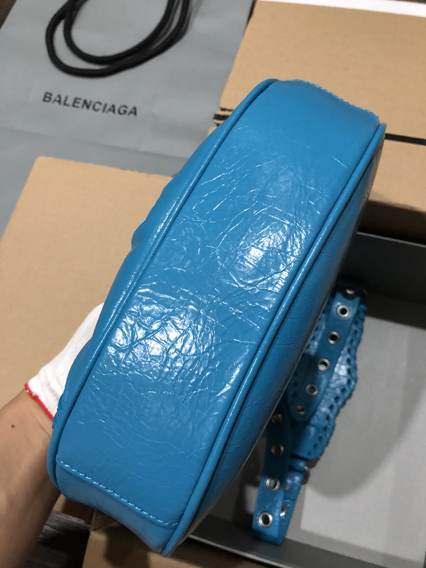 バレンシアガバッグBALENCIAGA 2023年新作 高品質 ル・カーゴール 半三日月脇団子バッグ 900800