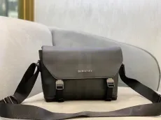 バーバリーバッグBURBERRY 2023年新作 高品質メッセンジャーバッグ 900500