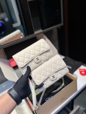 シャネルバッグCHANEL 2023 新作 チェーンバッグ