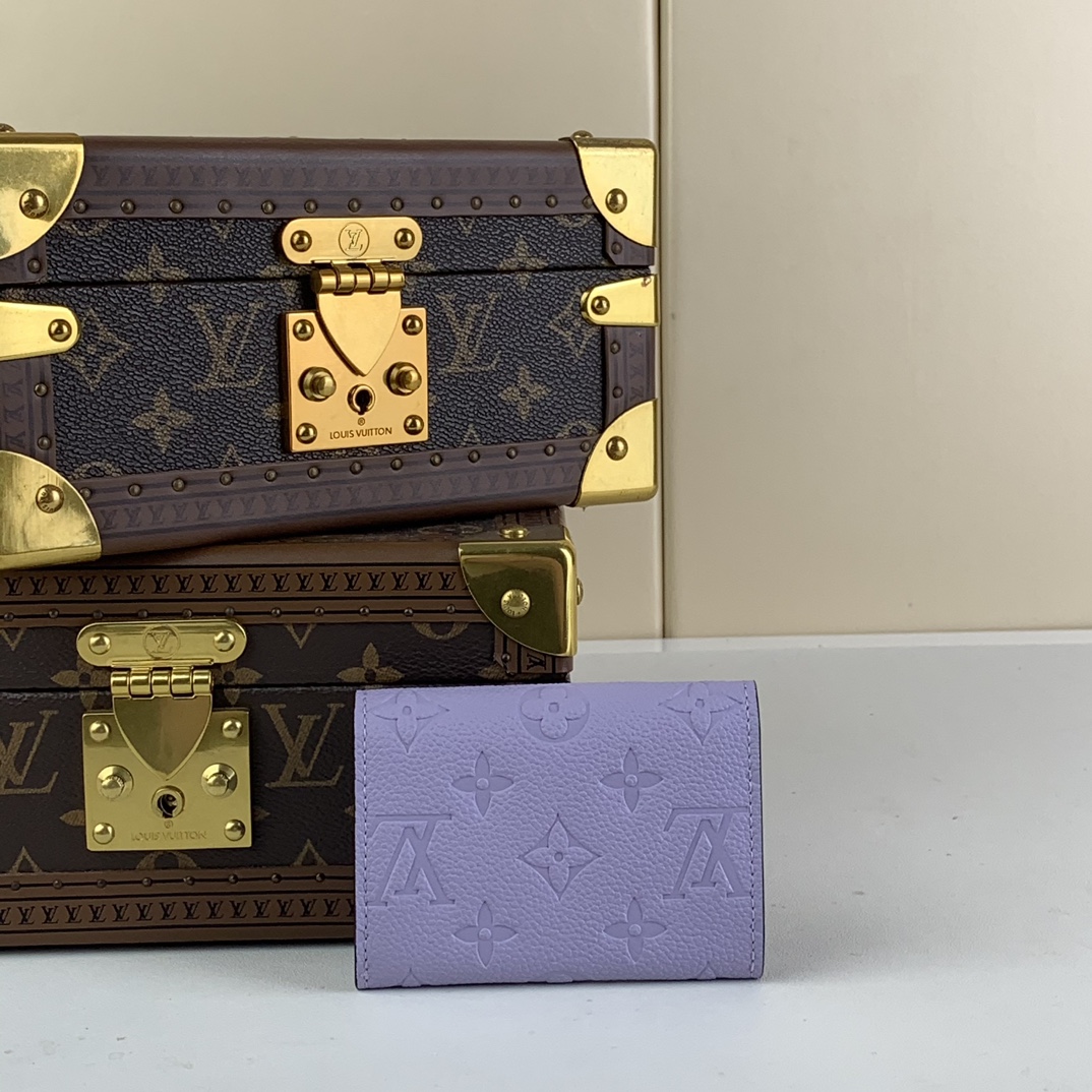 Louis Vuitton Pochette Red Bags & Handbags for Women for