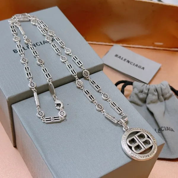 バレンシアガネックレスBALENCIAGA 2023年新作 ネックレス