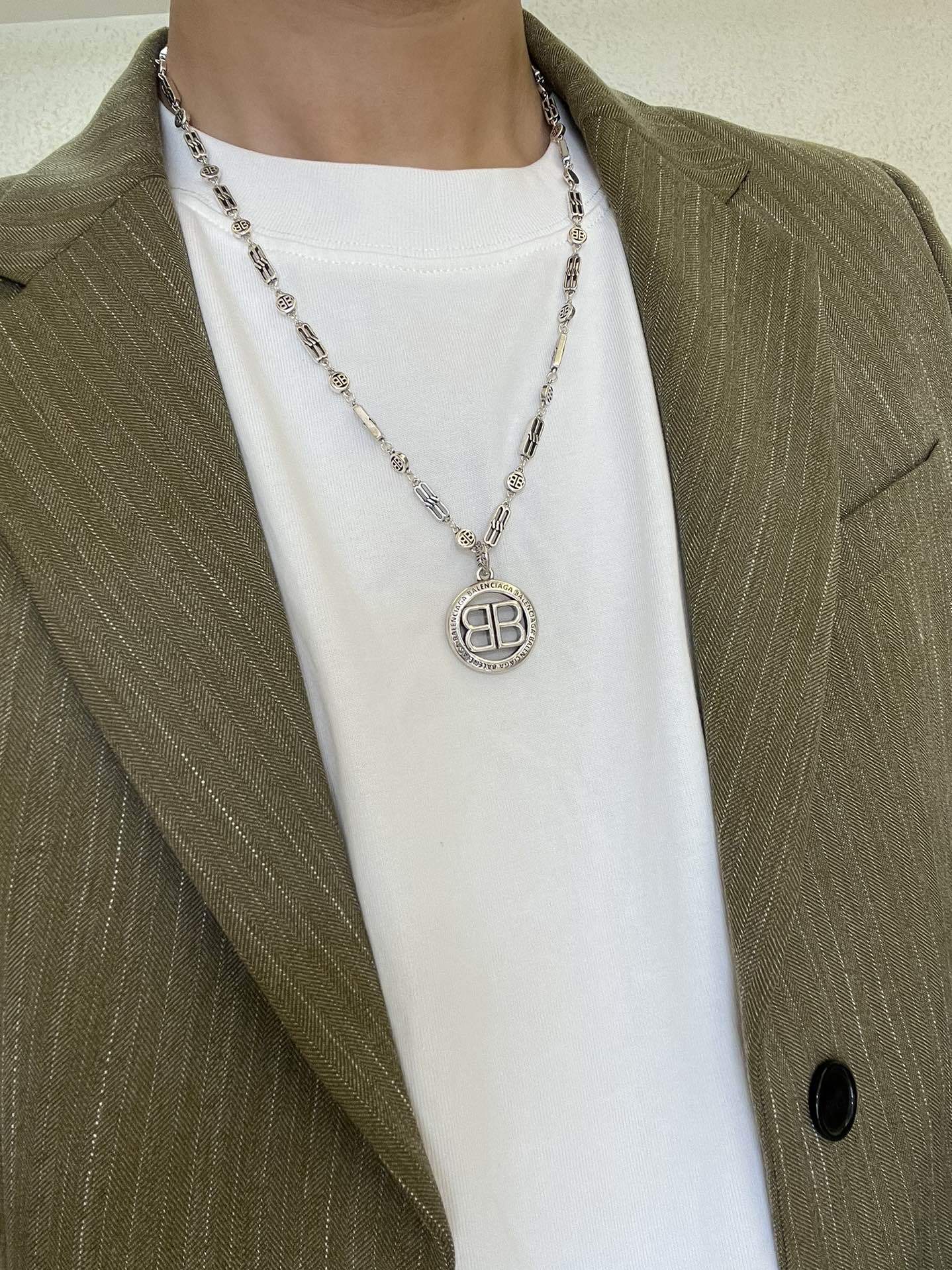 バレンシアガネックレスBALENCIAGA 2023年新作 ネックレス