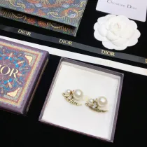 ディオールピアスDIOR 2023新作スタッドピアス