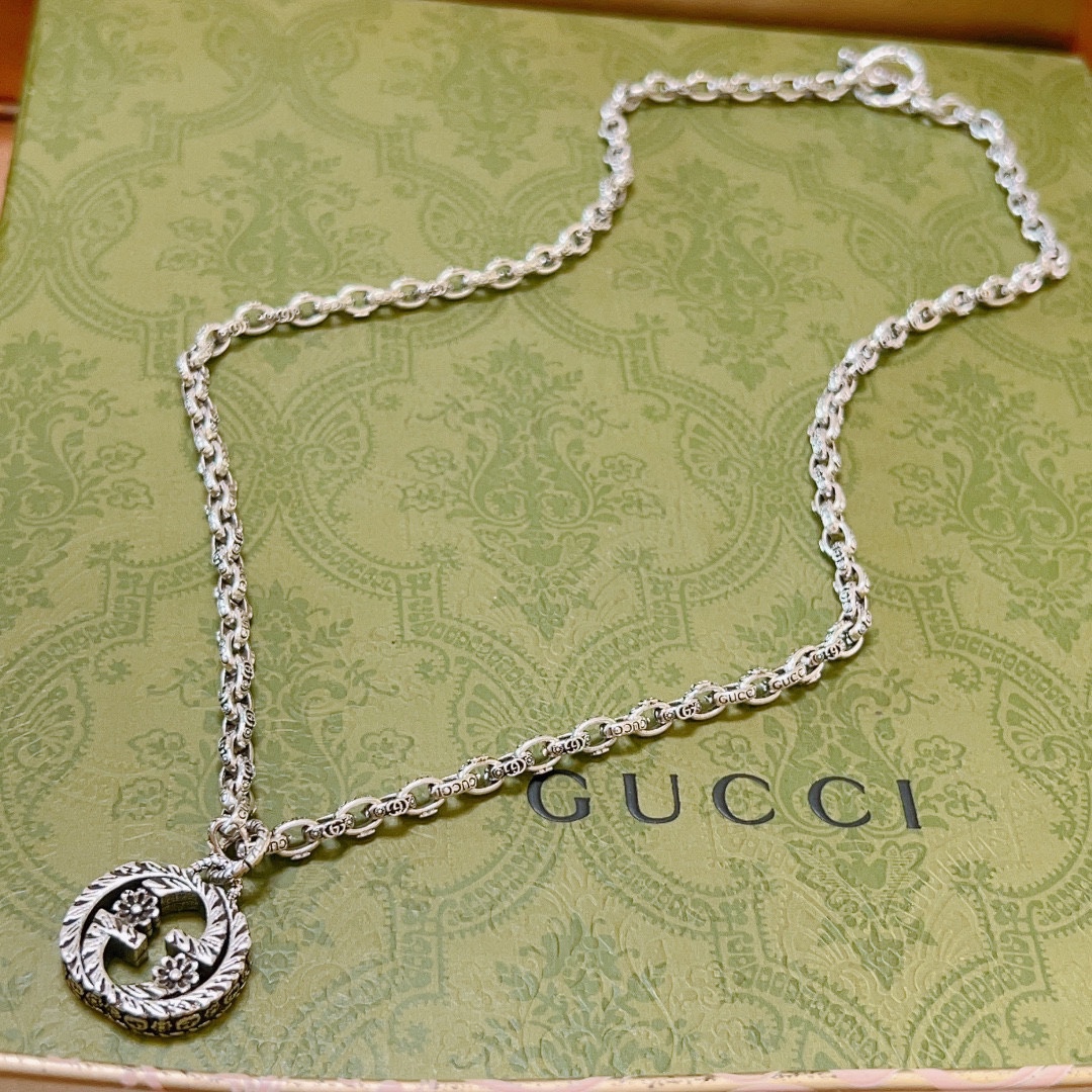 グッチネックレスGUCCI 2023年新作 アンガーフォレストシリーズ ネックレス