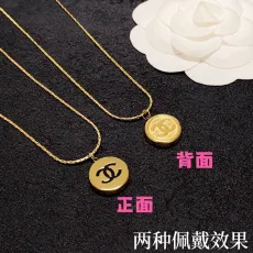 シャネルネックレスCHANEL 2023 新作 アルファベット ファッション ゴールド ピーズ ペンダント
