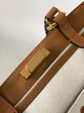 フェンディバッグFENDI 2023年新作 高品質 ピーカブーXトート ハンドバッグ 8870-2AGN