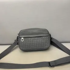 ボッテガヴェネタバッグBOTTEGA VENETA 2023年新作 ショルダーバッグ