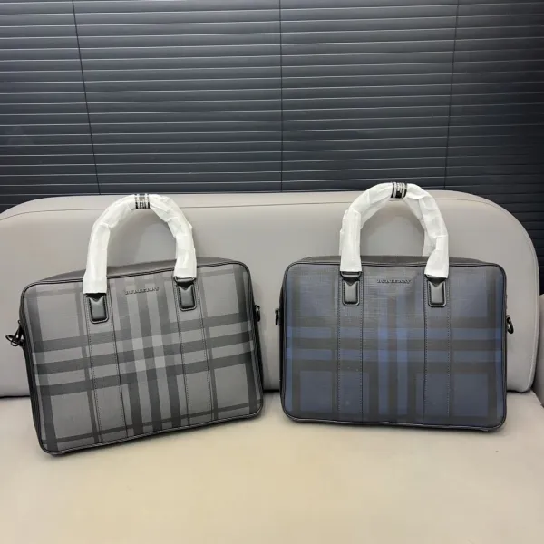 バーバリーバッグBURBERRY 2023新作クロスボディハンドバッグ