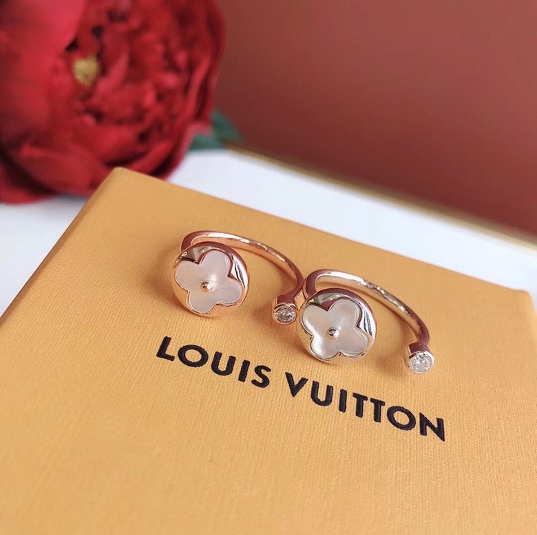 ルイヴィトンピアス LOUIS VUITTON 2023年新作 イヤリング