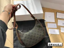 セリーヌバッグCELINE 2023新作 脇バッグ