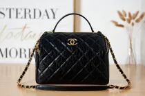 シャネルバッグCHANEL2023新作ショルダーバッグ