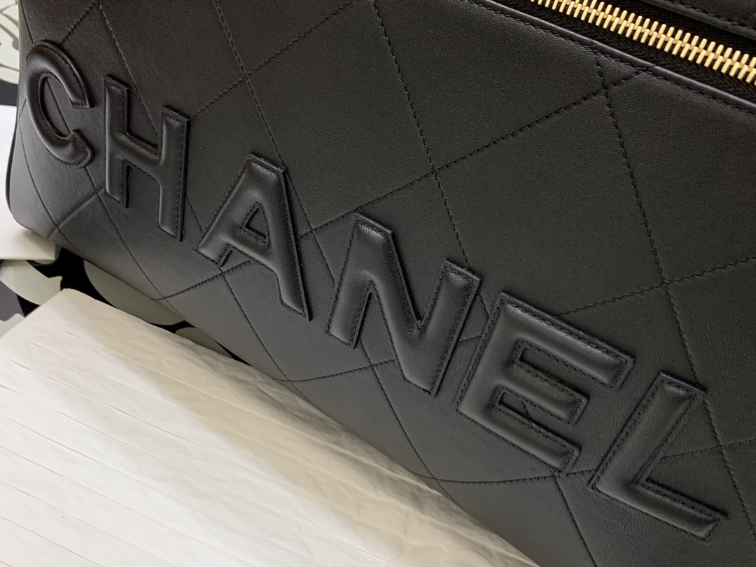 シャネルバッグCHANEL 2023 新作 ボーリングバッグ
