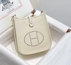 エルメスバッグHERMES 2023年新作ハンドバッグ